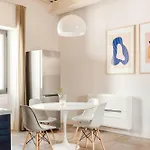 Apart-hotel Piazza Barberini, Sonder By Marriott Bonvoy Roma
