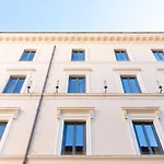 Apart-hotel Piazza Barberini, Sonder By Marriott Bonvoy Roma