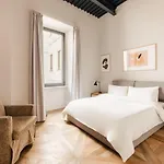 Piazza Barberini, Sonder By Marriott Bonvoy