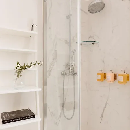 Sonder Barberini Aparthotel Rome