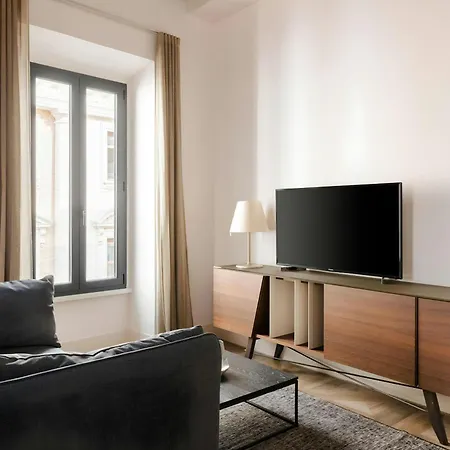 Sonder By Marriott Bonvoy Barberini Piazza Barberini 아파트호텔 3*