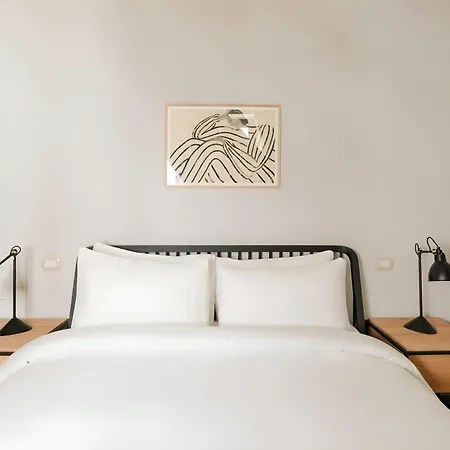 Sonder By Marriott Bonvoy Barberini Piazza Barberini 아파트호텔 3*