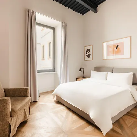 Piazza Barberini, Sonder By Marriott Bonvoy